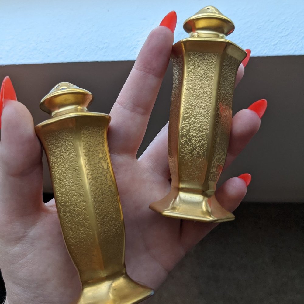 Pickard Gold Ceramic Salt and Pepper Shakers